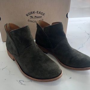 Kork-Ease Olive Green Suede Ankle Booties